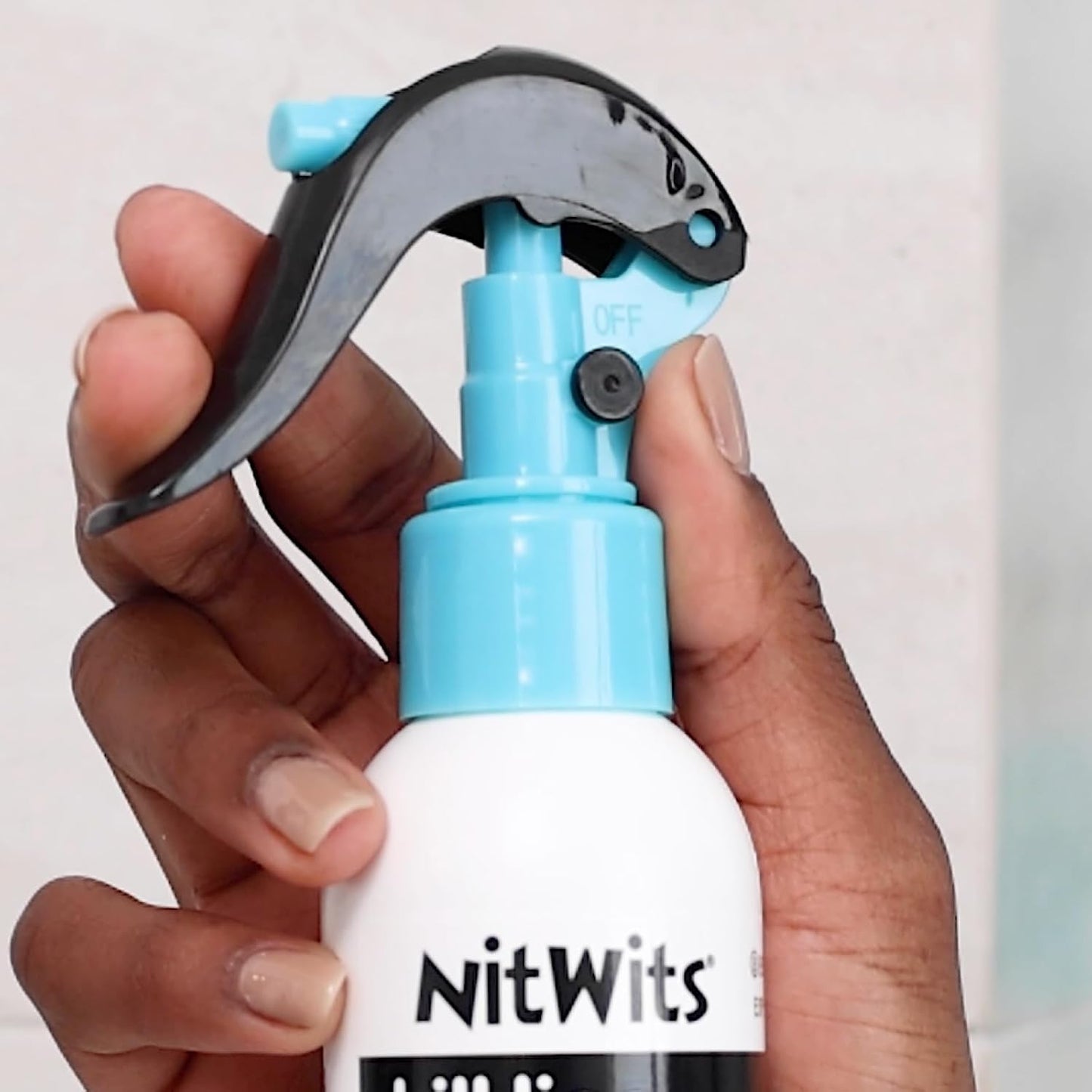 NitWits Lice and Nits Spray - Treatment Tapide - Plastic Comb Included - Easy to Remove - 120ml - 100% Effective